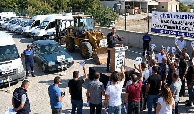 Çivril Belediyesi 29 Aracı Açık Artırmayla Satacak!
