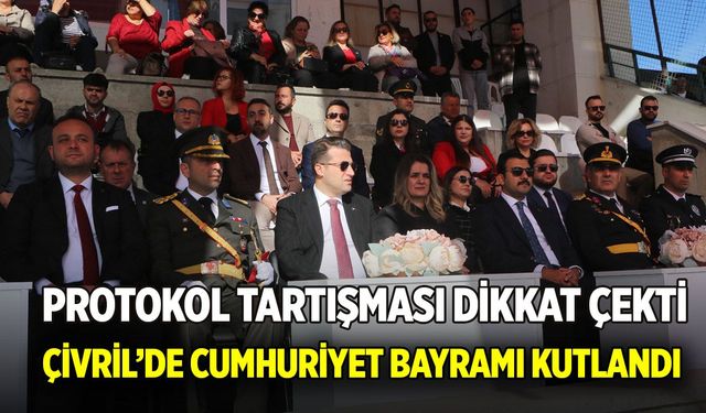 Çivril’de Cumhuriyet Bayramı Kutlandı, Protokol Tartışması Dikkat Çekti