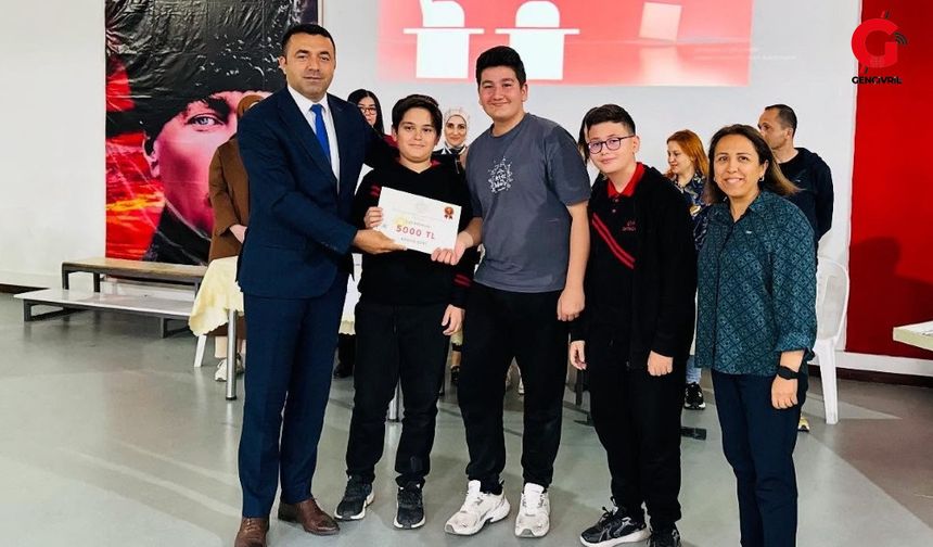 Bilgi Yarışması Birincisi Çivril Ortaokulu