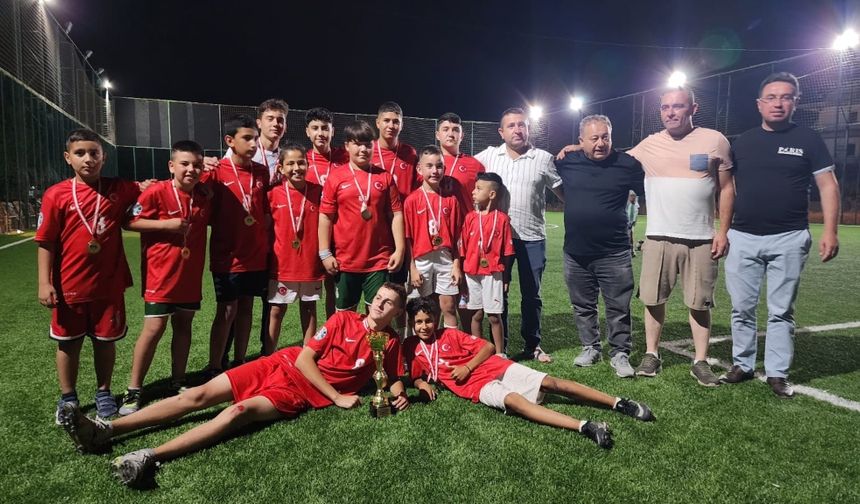 Çivrilli Spor Sever Sevdasını Düzenlediği Turnuva İle Gideriyor