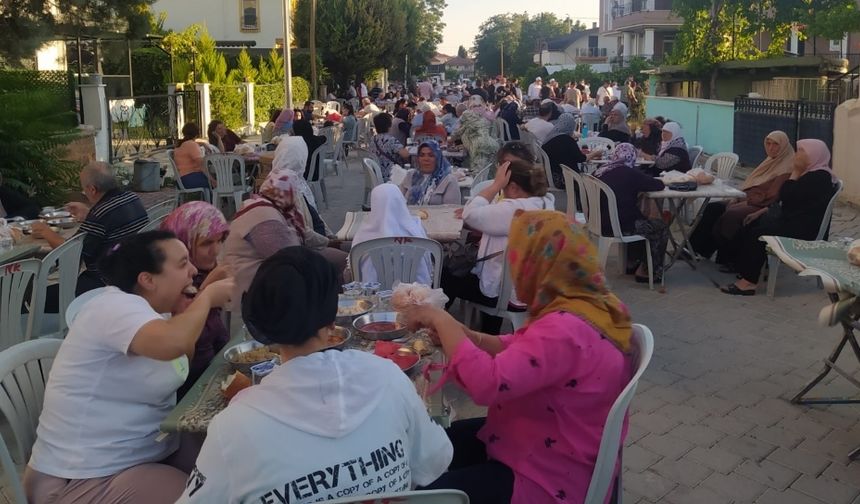Kantekin Ailesi Mevlit Okuttu