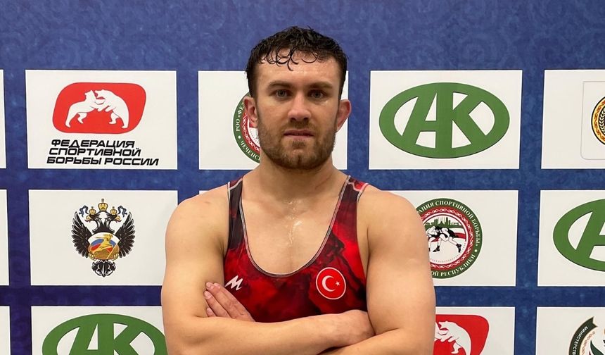 Çivrilli Güreşçi Altın Madalya Kazandı