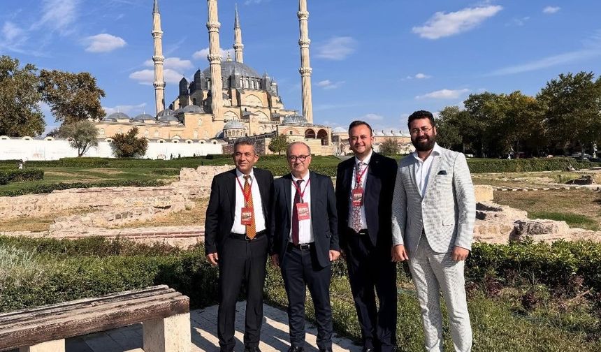 Başkan Dere Tarihi Kentler Birliği Toplantısına Katıldı