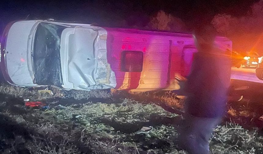 Çivril Denizli Yolunda Feci Kaza: 10 Yaralı