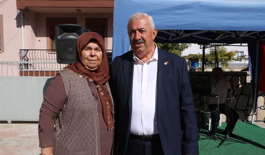 Esnaf Odası Başkanı Zeki Karahan Mevlit Okuttu