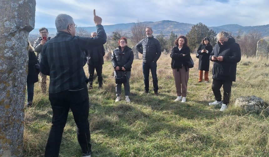 Özdemirci Mahallesi Tarih Tutkunlarını Ağırladı