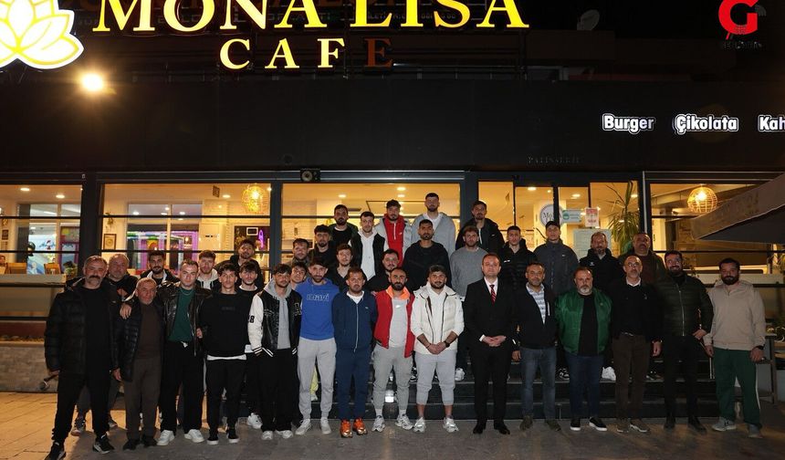 Yeşil Çivril Belediyespor İftar Programında Buluştu