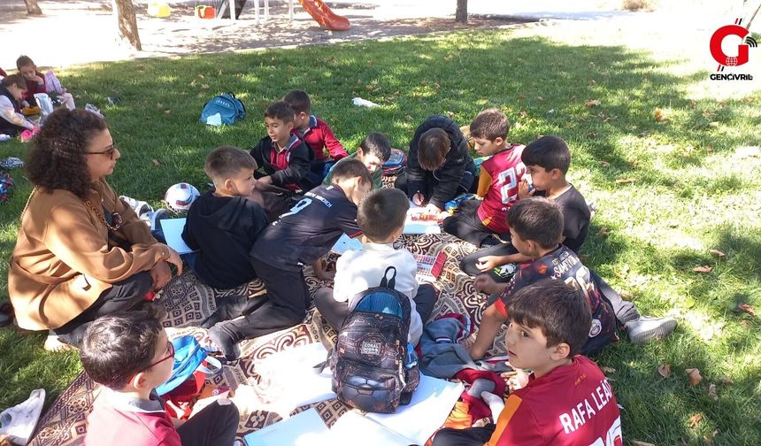 Maarifin Kalbinde Eğitim ve Oyun Birlikte