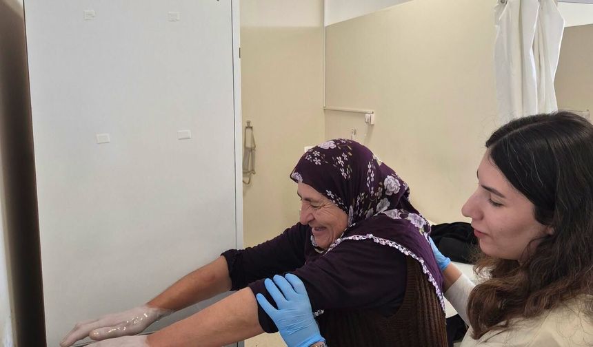 Çivril Şehit Hilmi Öz Devlet Hastanesi’nde fizik tedavi hizmetlerine yeni cihaz desteği