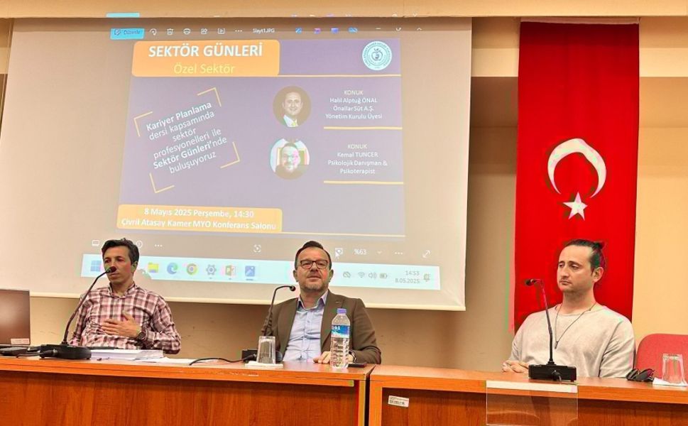 Kariyer Dersini Kariyer Sahibi İş İnsanlarından Öğrendiler
