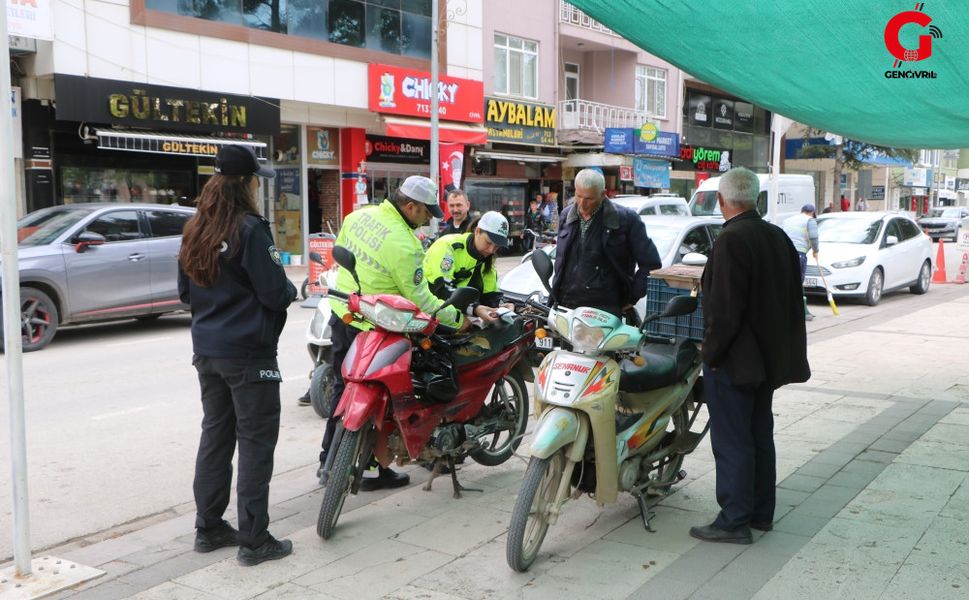 Motosiklet Sürücülerine Sıkı Denetim