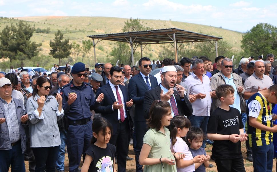Bolluk ve Bereketin Simgesi Hıdırellez Bayramı Coşku İle Kutlandı