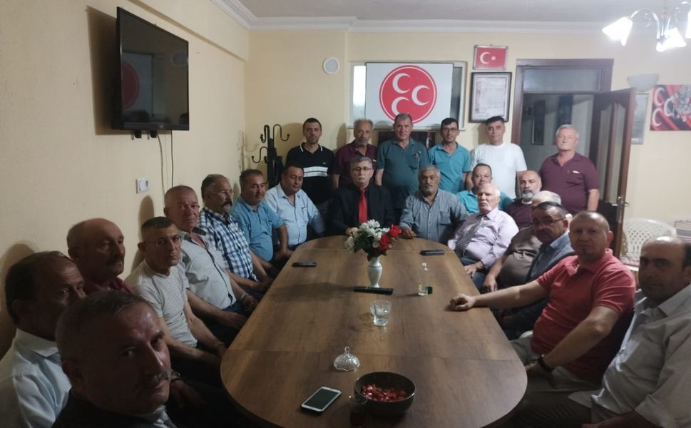 Çivril MHP Yeni Yönetimi Yeni Binasında Toplandı