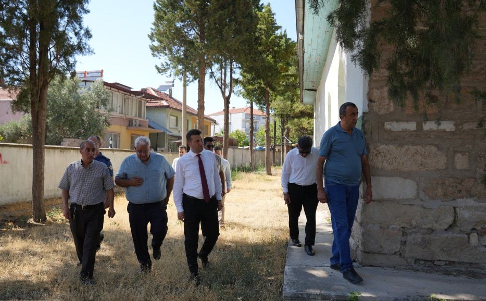 Çivril’in En Eski Camisi İçin Çalışma Başlatılıyor