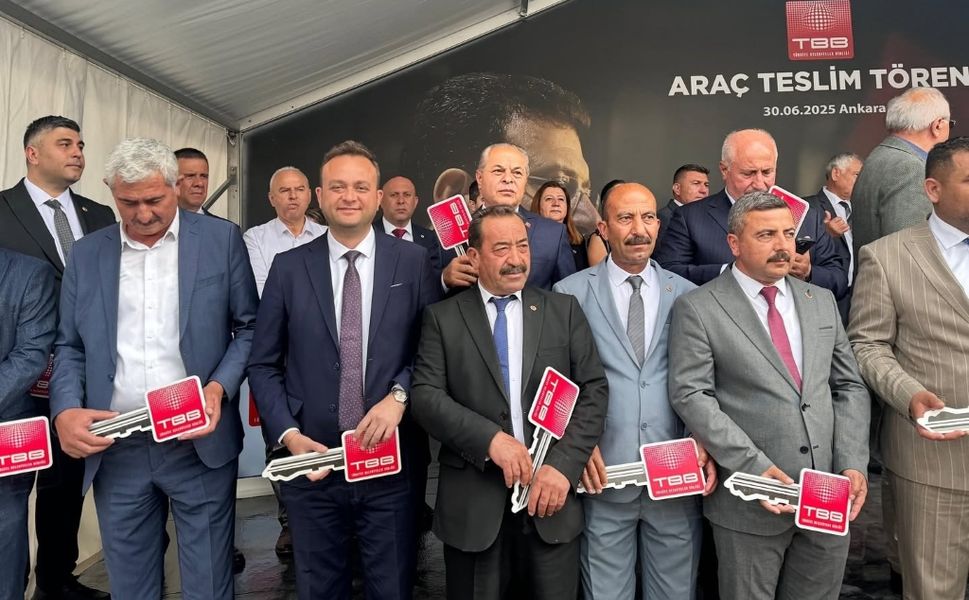 Çivril Belediyesi Araç Filosunu Güçlendirmeye Devam Ediyor