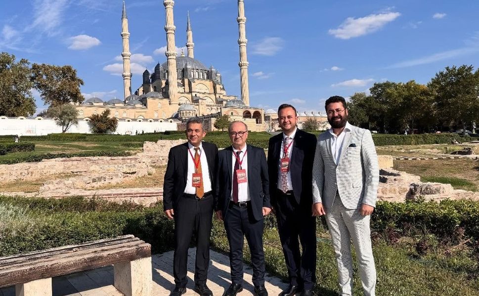 Başkan Dere Tarihi Kentler Birliği Toplantısına Katıldı