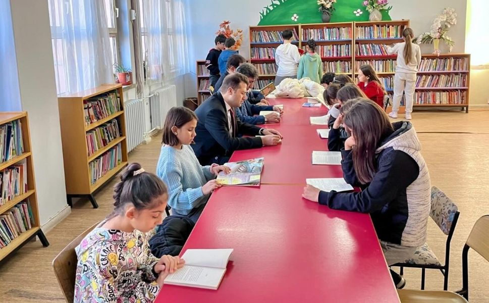 Çivril’de Kitap Okuma Etkinliği Başladı