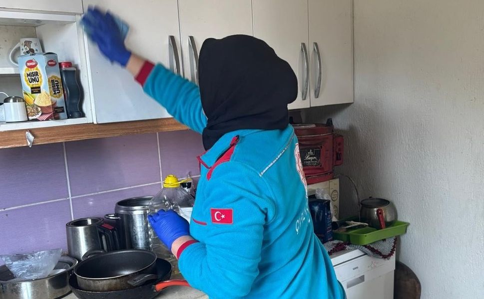 Vefa Destek Hizmetleri Çivril’de Yaşlıları Yalnız Bırakmıyor