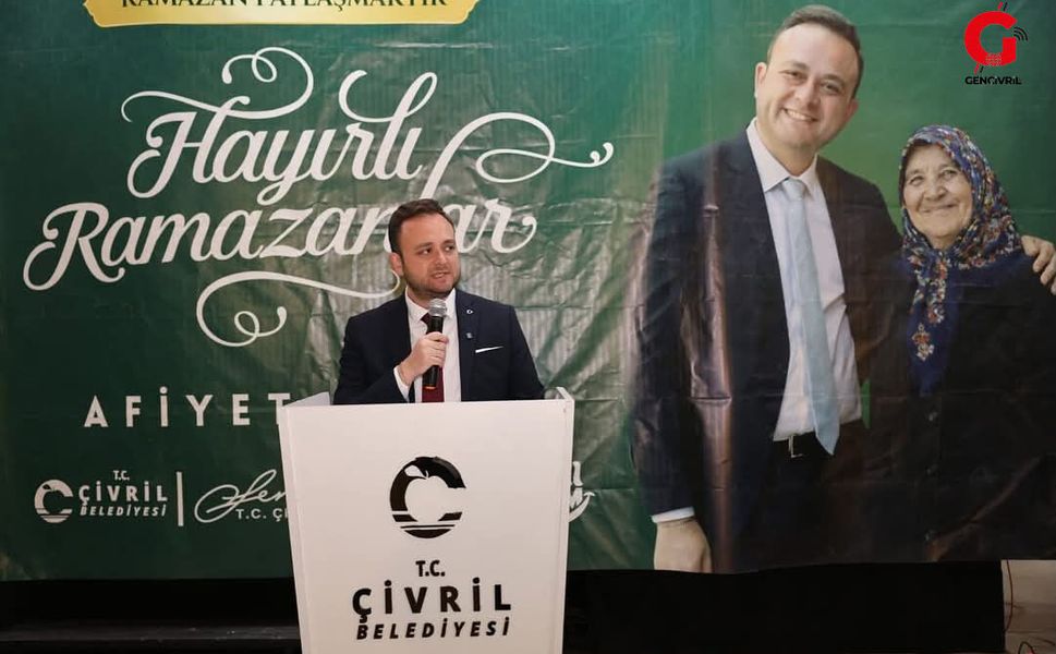 Başkan Semih Dere Mesai Arkadaşları İle İftarda Yaptı