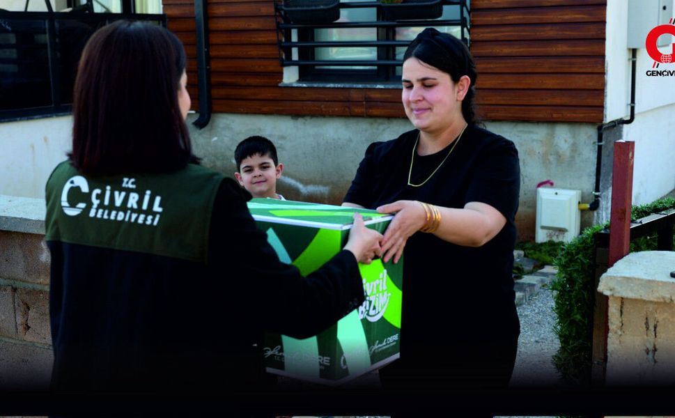 Çivril Belediyesi’nden Yeni Anne Babalara Büyük Destek: “Hoş Geldin Bebek” Paketleri Dağıtılmaya Başladı