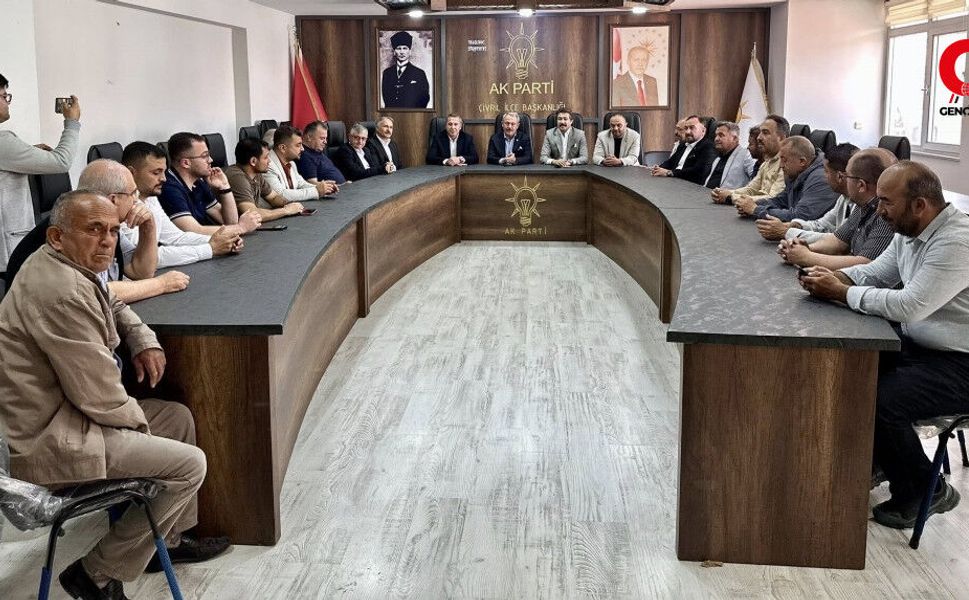 Çivril AKP'de Bayramlaşma İki Vekille Yapıldı