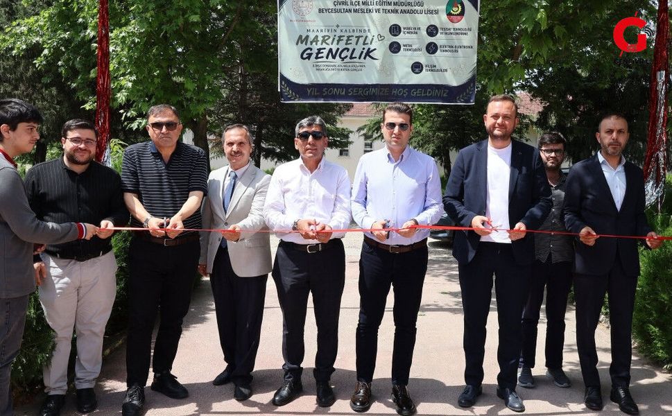 Çivril’de Maarifin Kalbinde Marifetli Gençlik Sergisi Açıldı