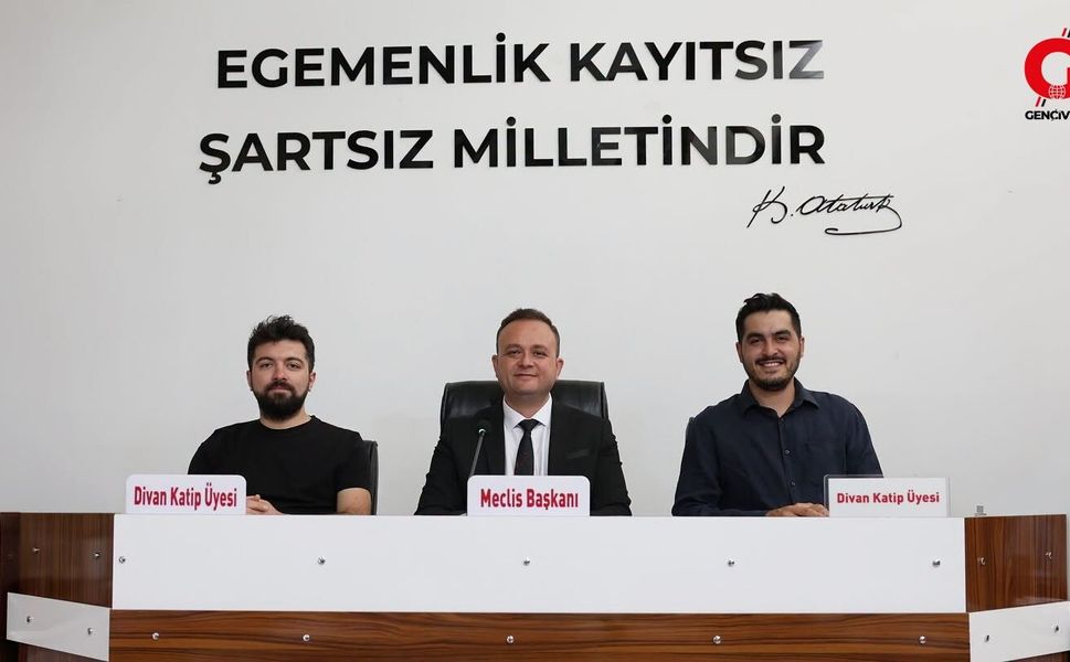 Çivril Belediye Meclisi’nde Yeni Dönem: İki Başkan Yardımcısı Atandı