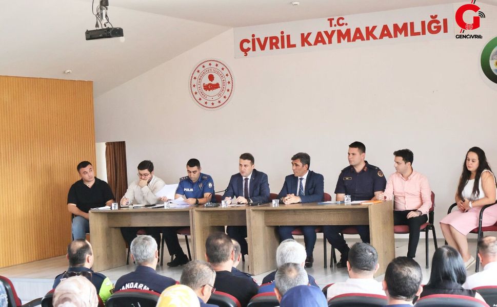 Çivril’de yeni eğitim öğretim yılı öncesi "okul güvenliği" masaya yatırıldı
