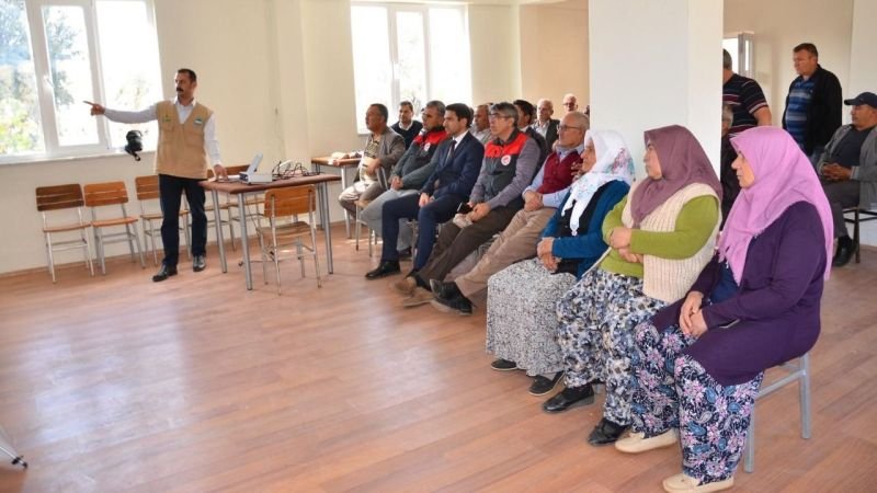 Çınar, “Zeytin ve Zeytinyağı Kalitesi Bakımından İddialı Bir İliz”