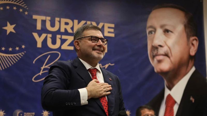 Nihat Zeybekci'ye İzmir'de Sevgi Seli