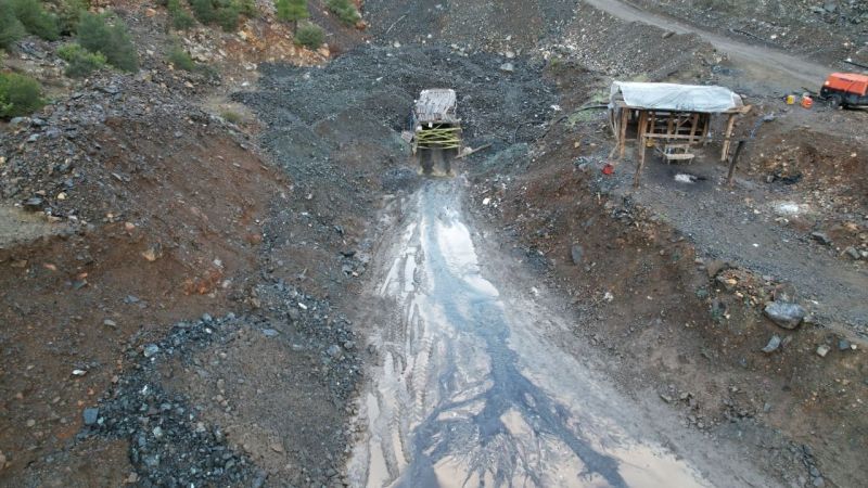 2 İşçinin Mezarı Olan Krom Madeni Havadan Görüntülendi