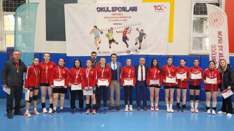 Hentbol’da Yarı Finalistler Belli Oldu