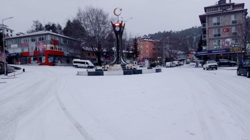 Denizli Sonunda Beyaza Büründü