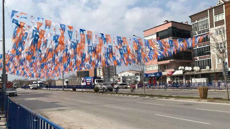 Denizli Cumhurbaşkanı'nı Bekliyor, 29 Ekim Bulvarı Trafiğe Kapatıldı