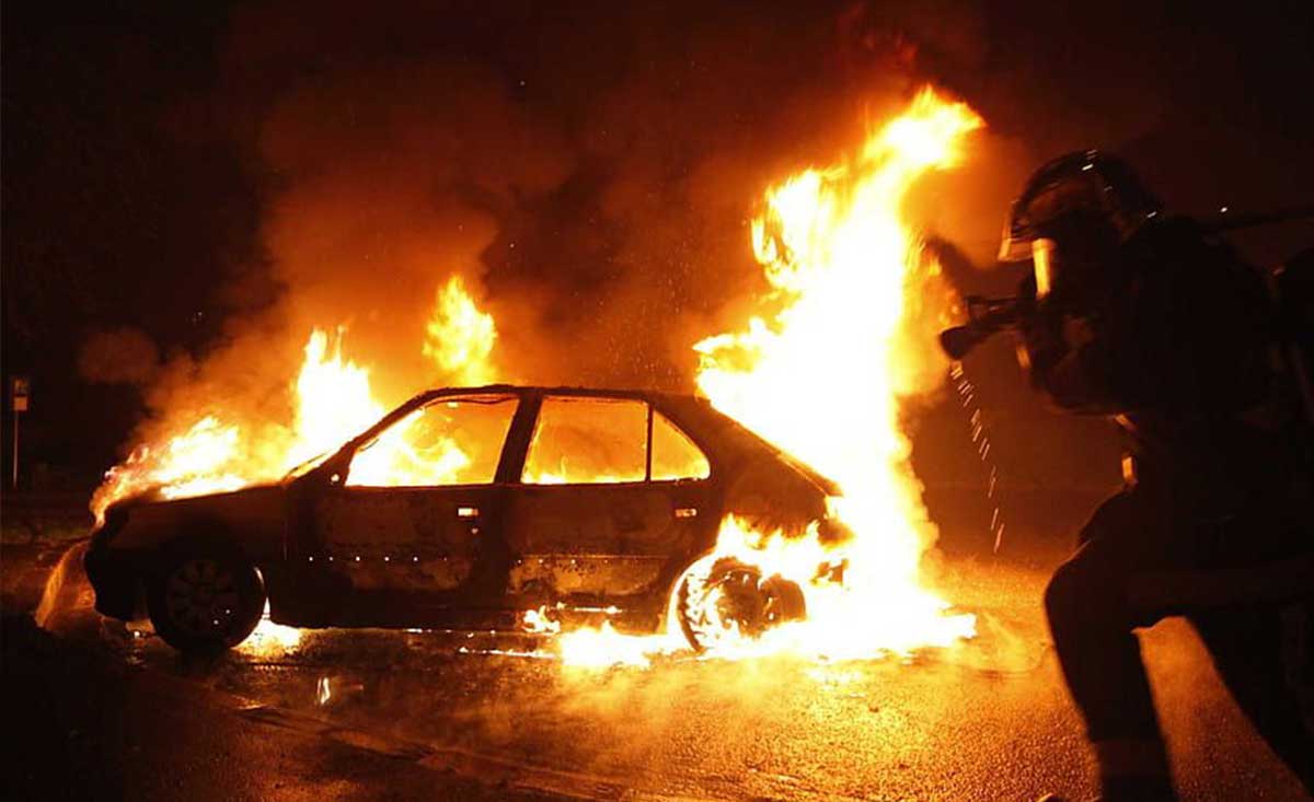 Denizlide Kaza Dereye Ucan Otomobilden Ceset Cikti