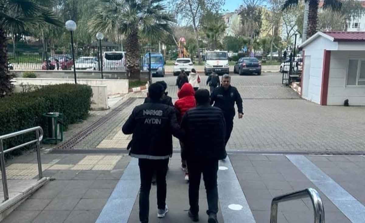 Aydinda Nefes Kesen Uyusturucu Operasyonu Onlar Kacti Polis Kovaladi