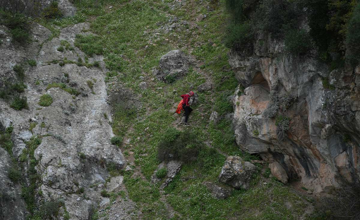 Spil Dağı'nda Kimliği Belirsiz Ceset Bulundu 2