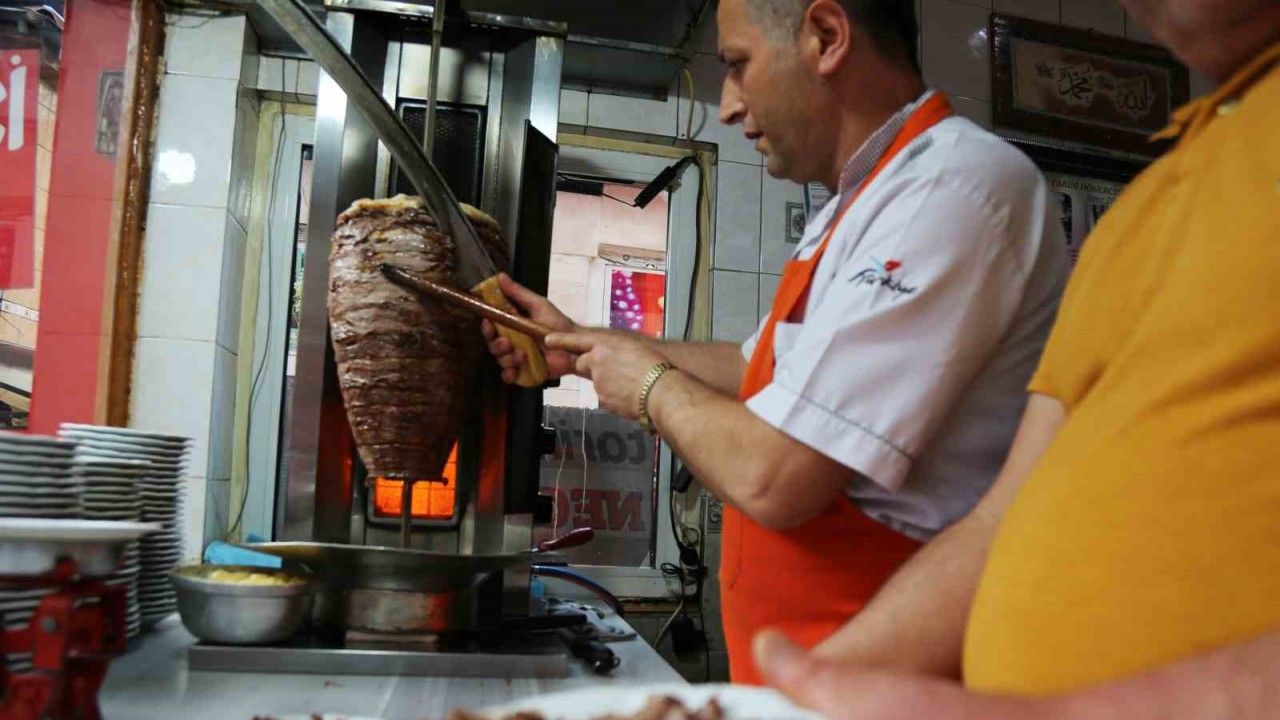 Doner Turkiyeye Kastamonudan Yayildi Iddiasi Ilk Doner Kastamonuda Kesilmis1