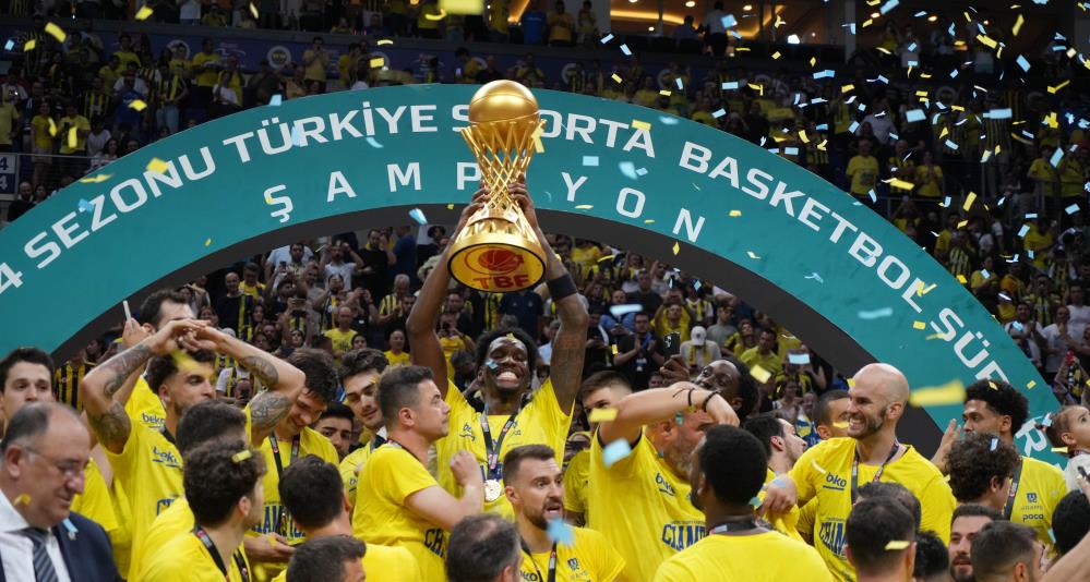 Fenerbahceden Finalde Muthis Geri Donus Sampiyon Fenerbahce2