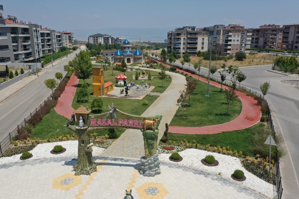 Merkezefendide Masal Park Faaliyete Basladi.jpg1