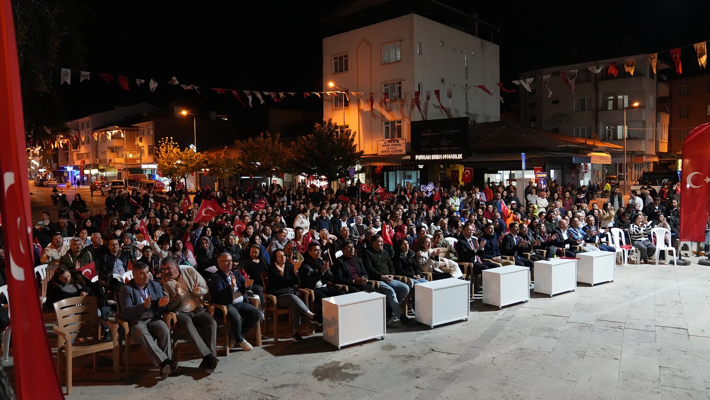 Çivril Cumhuriyet Bayramı Halk Konseri