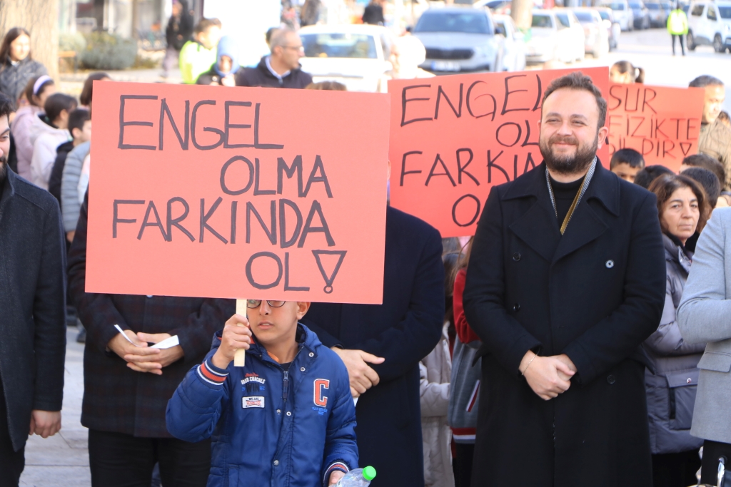 Semih Dere Engelliler Yürüyüşü