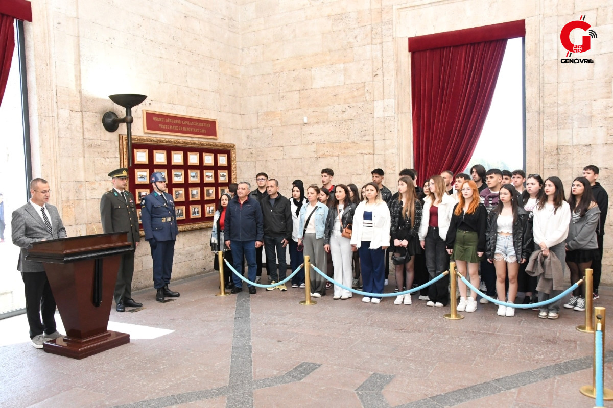 Emine Özcan Anadolu Lisesi Anıtkabir