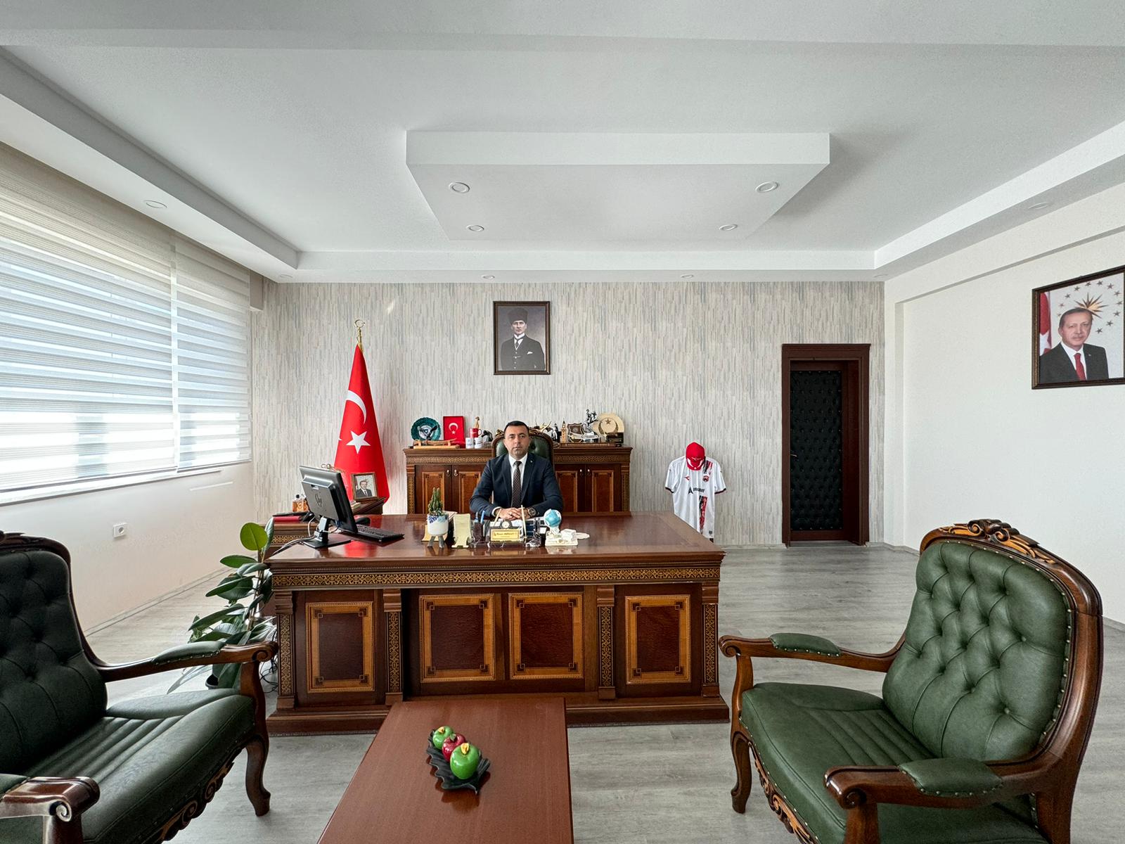 Çivril Kaymakamı Veda Etmeye Hazırlanıyor (1)-1