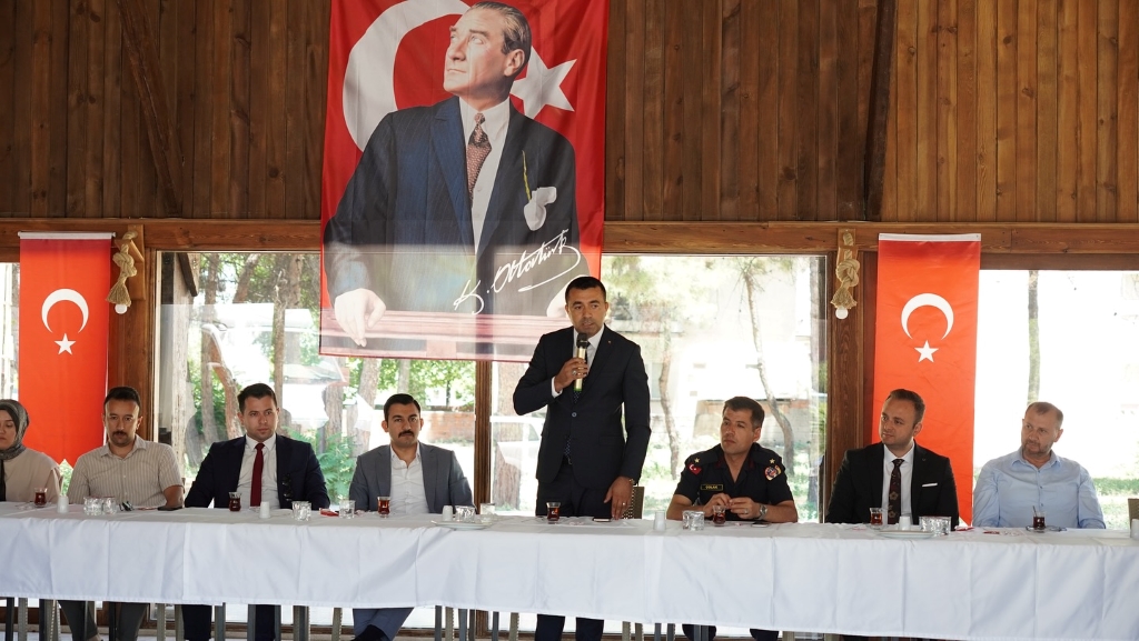 Çivril Ilçe Jandarma Komutanı Veda (2)