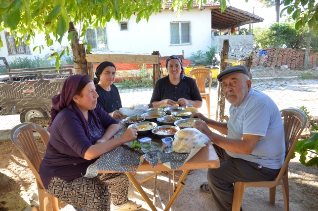 Karalar Yağmur Duası3