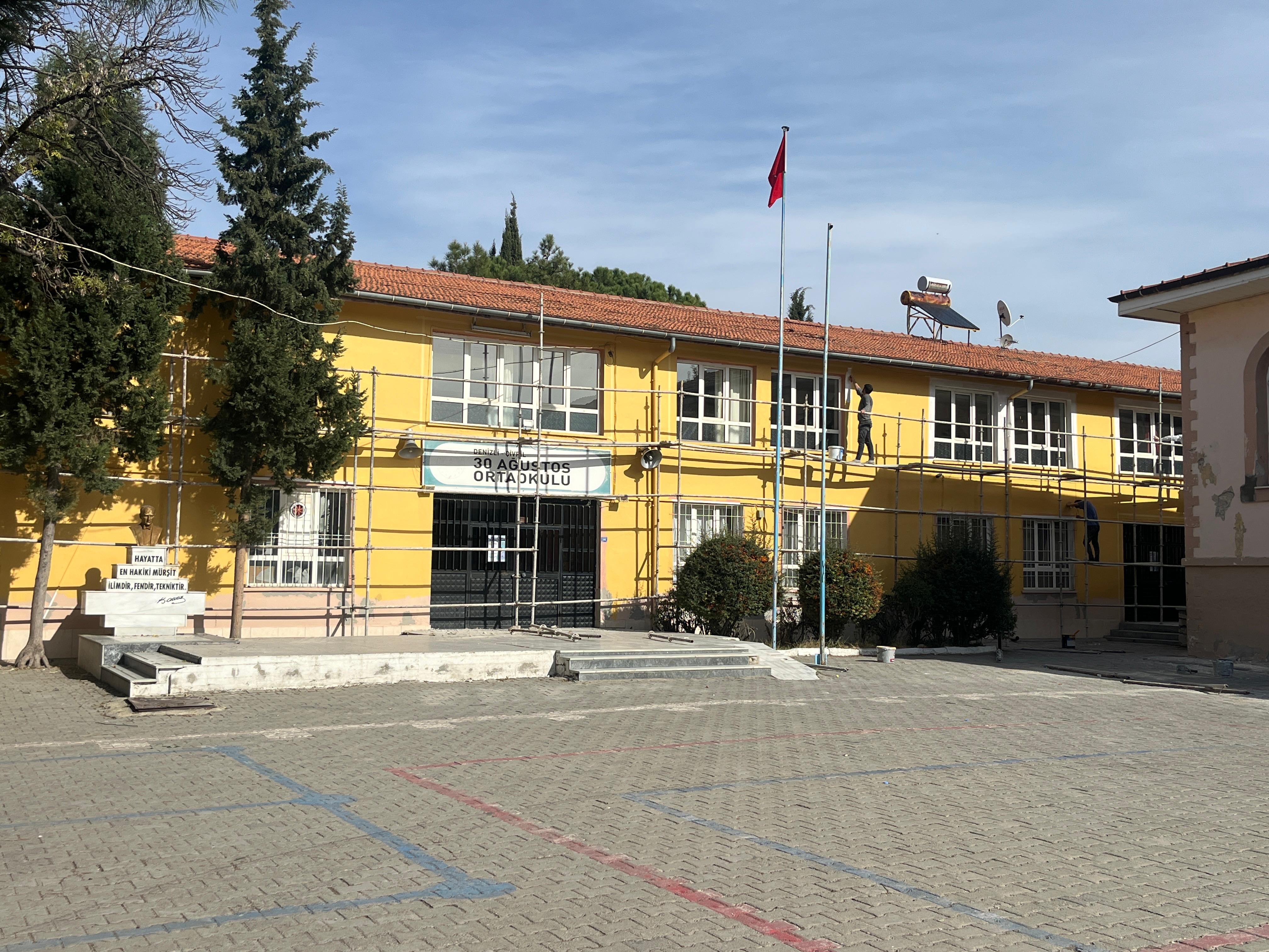 30 Ağustos Okulu Yenileme (1)