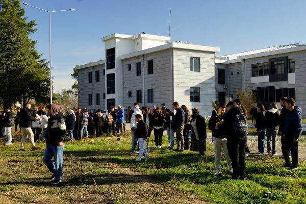 Çivril Üniversite Ağaç Dikimi