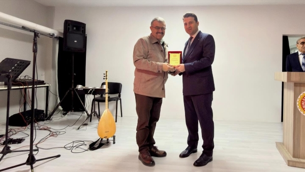 Emine Özcan Demirtaş Kültür Salonu