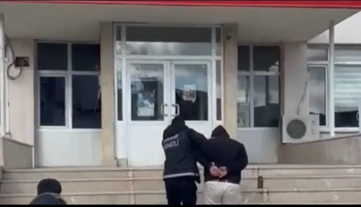 Çivril’de Narkotik Operasyonu 1,5 Kilo Metamfetamin Ele Geçirildi